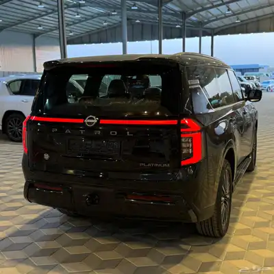 نيسان باترول بلاتنيوم اسود داخل جملي 2026 بسعر 435000 6
