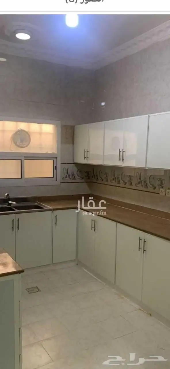 شقة غير مؤثثه عوائل بالجبيله 2