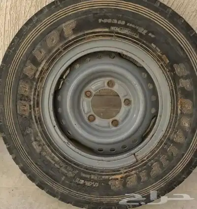 السلام عليكم يوجد سبيرربع وجركل لبيع سمحه 0