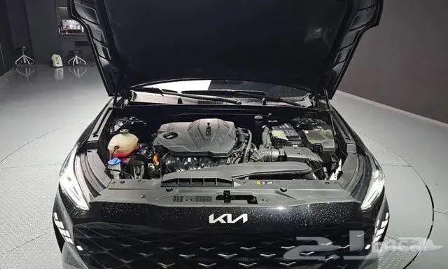 كيا k8 موديل 2022 4