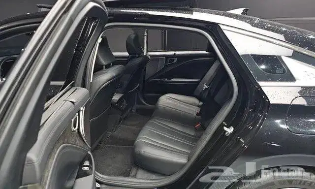 كيا k8 موديل 2022 14