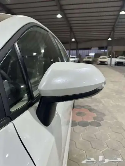 تويوتا كورولا استاندر ماكينة2.0 موديل 2025 9