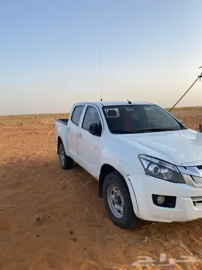 لبيع يسوزوا ديماكس منديل 13 ديزل 1