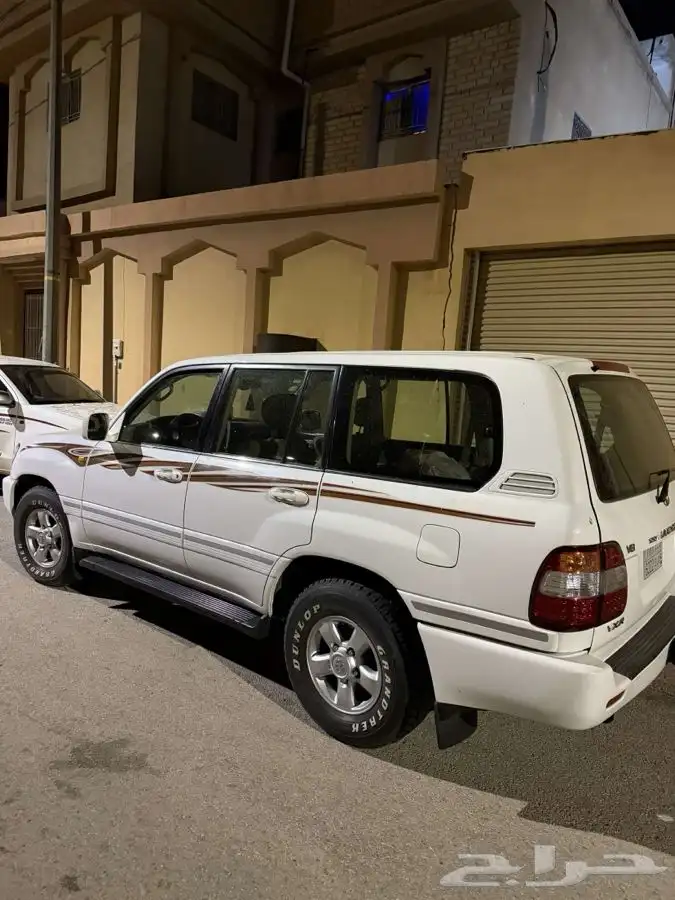 لاندكروزر 2002 VXR فل كامل 1