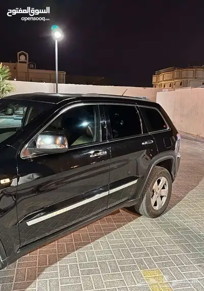 جيب قراند شيروكي 4x4 2012 ليمتد فل كامل 6