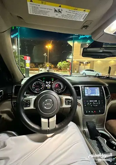 جيب قراند شيروكي 4x4 2012 ليمتد فل كامل 13