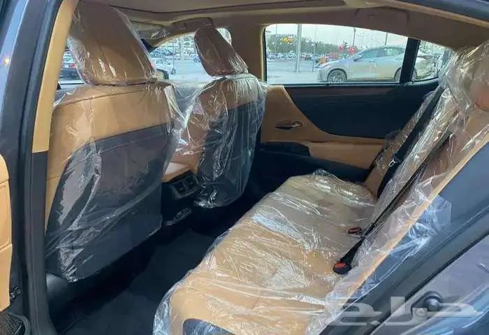 لكزس ES350 نص فل CC سعودي 2025 11