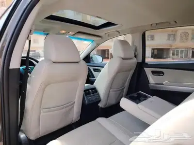 جيب مازدا X9 10
