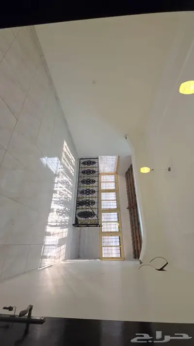 بيت للإيجار 15