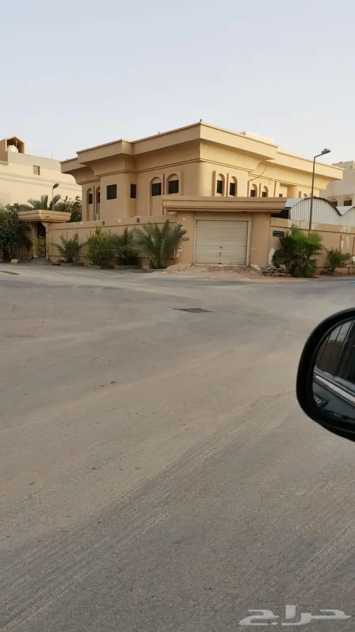 فيلا للبيع في حي العريجاء الغربي 0