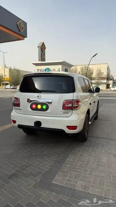 نيسان باترول بلاتينيوم 2015 الممشى 178000كم 3