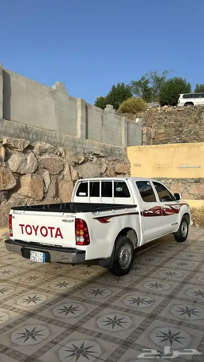 هايلكس 2010 GLX 2
