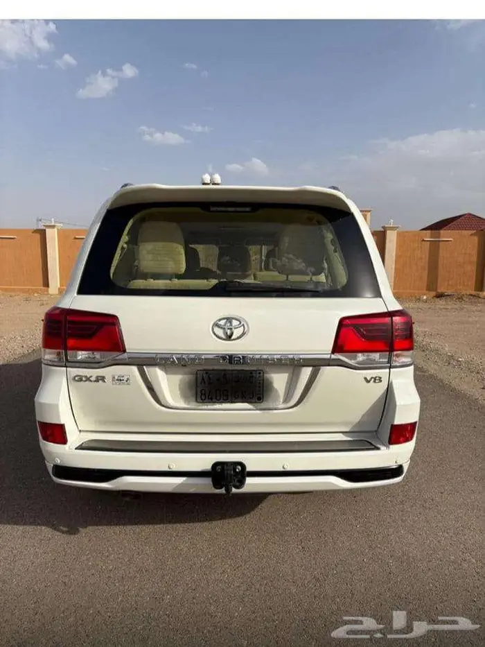 تويوتا جى اكس ار 1