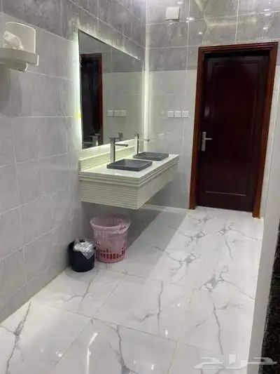 شاليه واستراحة للايجاراليومي في حي الجامعه 20