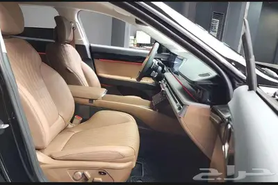 هيونداي ازيرا 2025 9