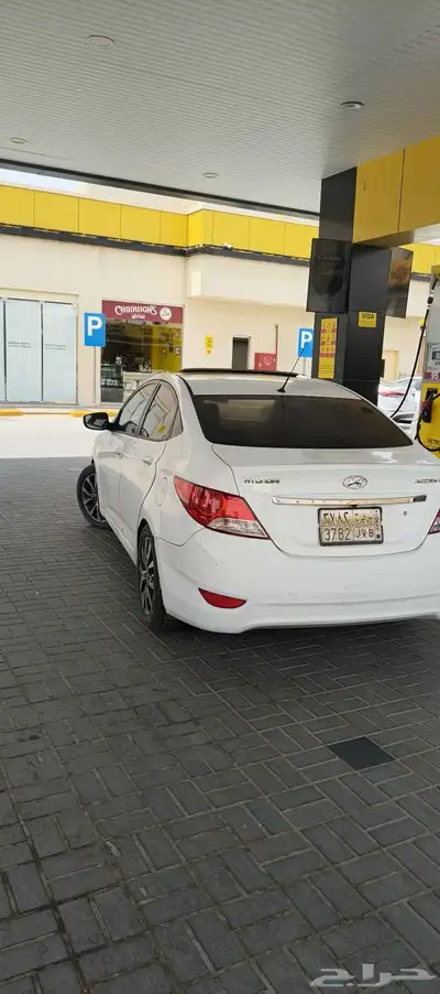 اكسنت قير توماتيك فتحة سقف جاهزه للنقل 4