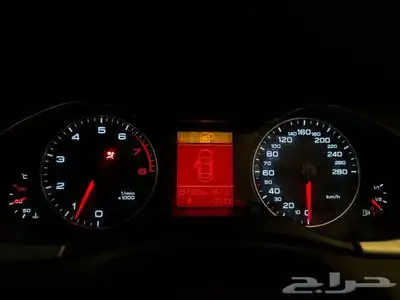 اودي A4 موديل 2012 1
