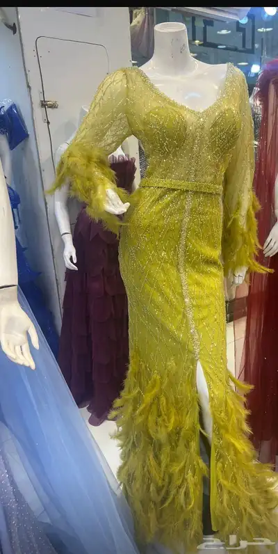 فساتين للبيع 1