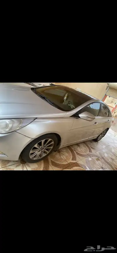 للبيع سوناتا 2014 35