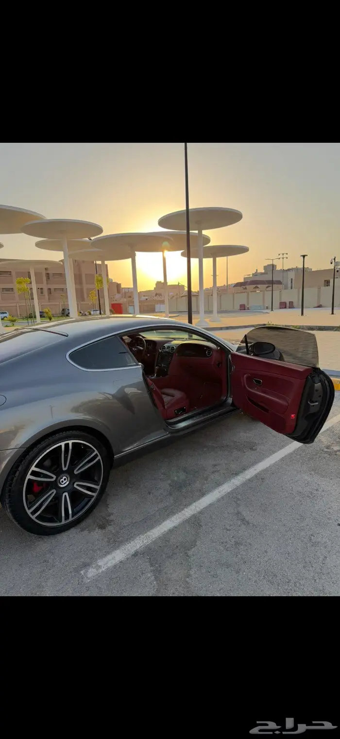 للبيع بنتلي كونتيننتال GT 2008 فل كامل - V12 (مخزن) 29