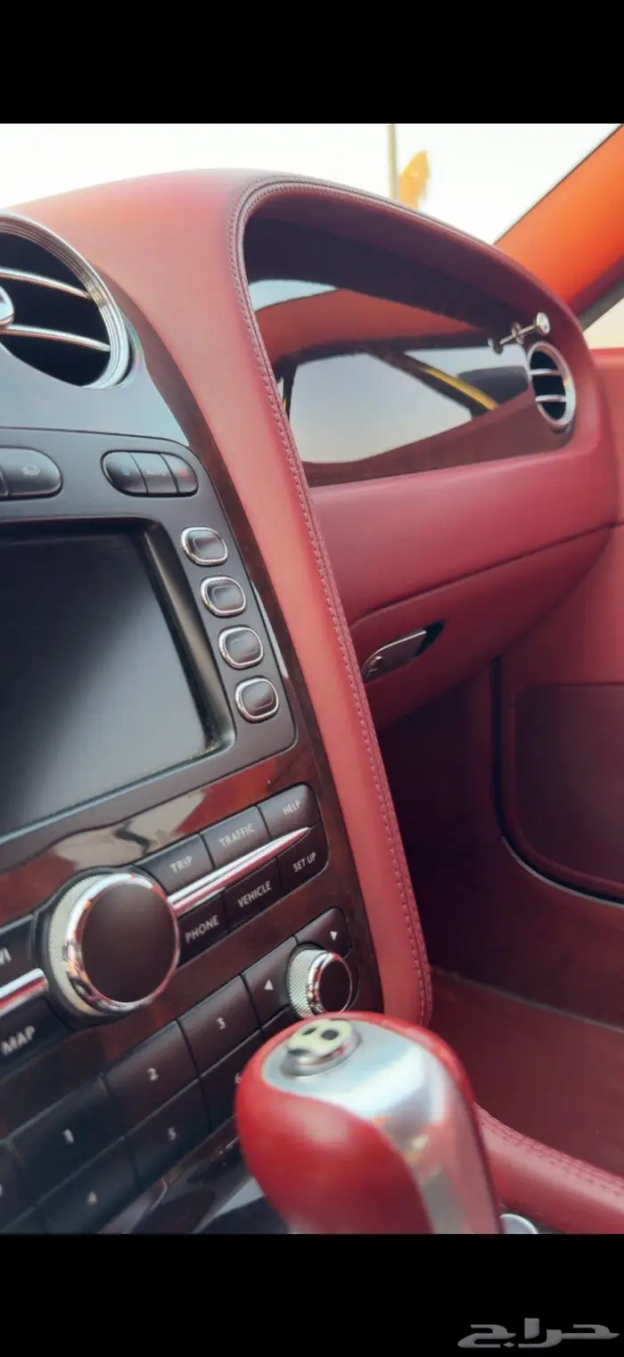 للبيع بنتلي كونتيننتال GT 2008 فل كامل - V12 (مخزن) 23
