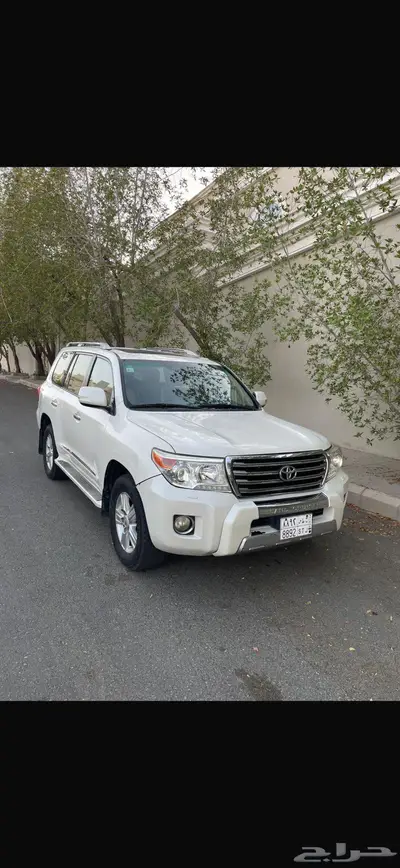 لاندكروزر 19