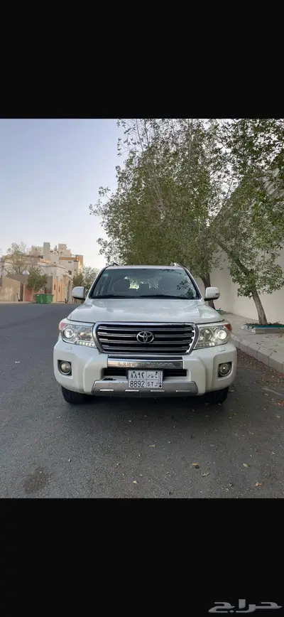 لاندكروزر 17