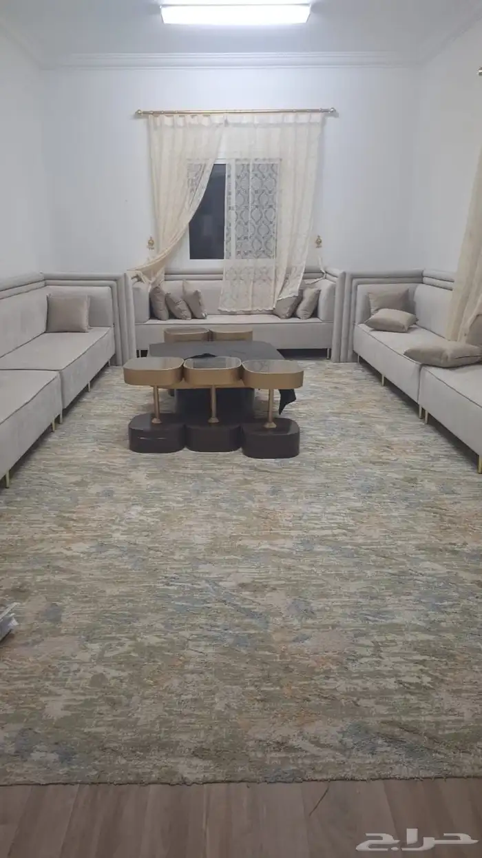 اثاث 0