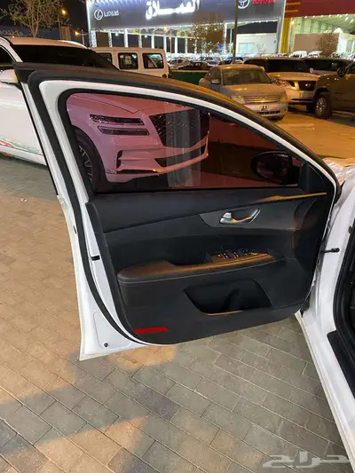 كيا سيراتو 2020 شاشة كاميرا مثبت سرعه مستورد 1.6 21