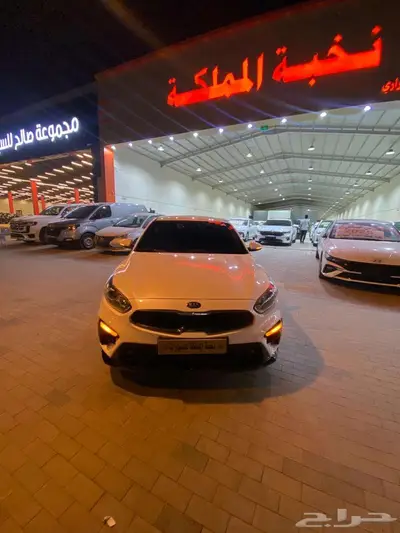 كيا سيراتو 2020 شاشة كاميرا مثبت سرعه مستورد 1.6 8