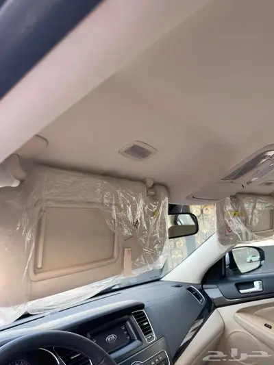 للبيع كيا كادينزا 10