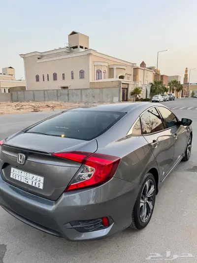 هوندا سيفيك 2020 بحالة ممتازة جد  ا 9