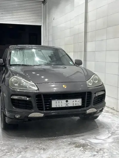 بورش كاين 2010 11