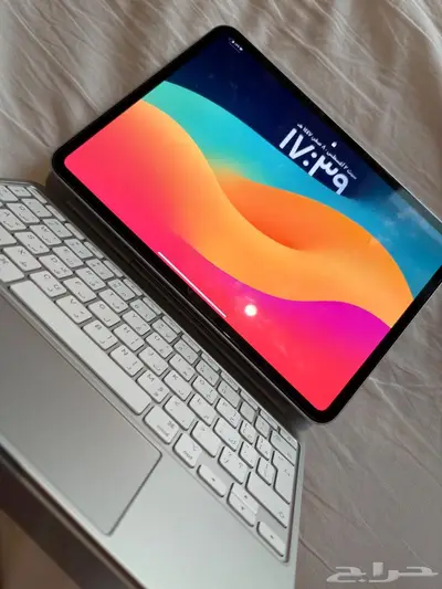 Ipad pro 11 inch M4 ايباد برو ابيض 256 قيقا 4