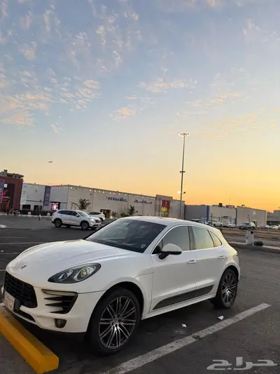 للبيع بورش ماكان S 4