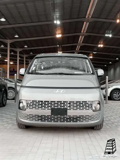 هيونداي ستاريا 11 راكب ديزيل اتوماتيك 2025 افراد وشركات 0