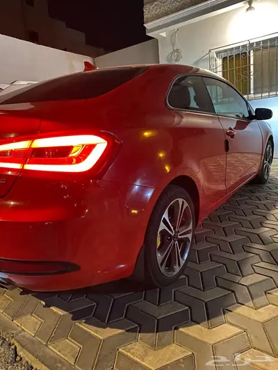 سيراتو كوبيه نص فل منوة المستخدم بدي بلد 6