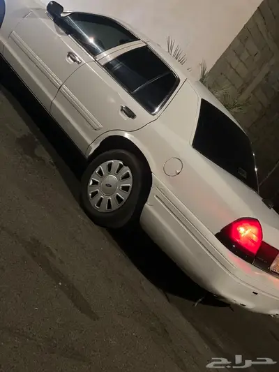 فورد فكتوريا 5