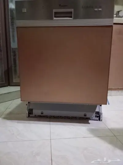 غسالة صحون مطبخ ايطاليه للبيع 3