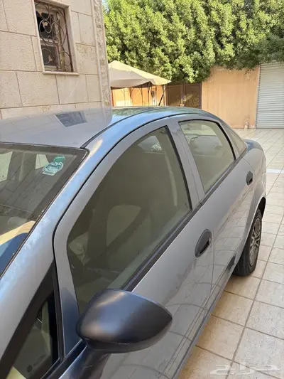 فيات لينيا 2013 1