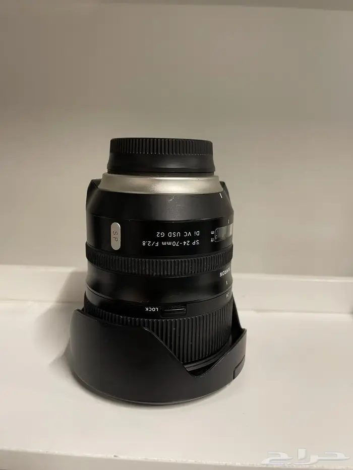 كاميرا Nikon و4 عدسات 6