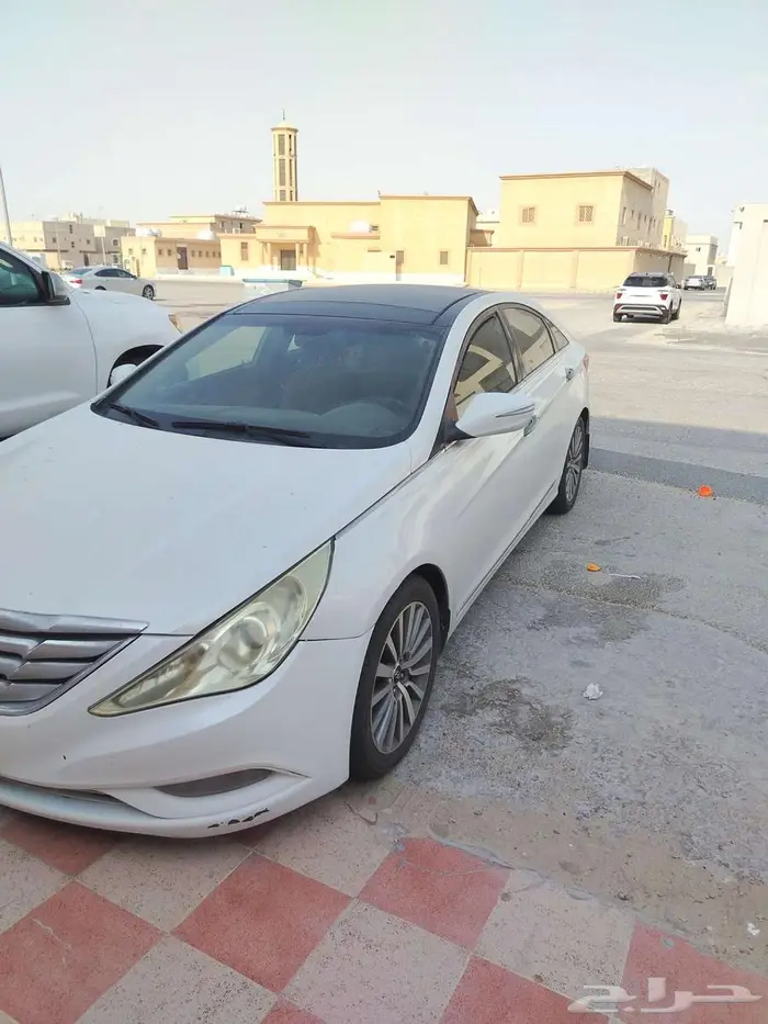 سائق سعودي متفرغ للتوصيل 0