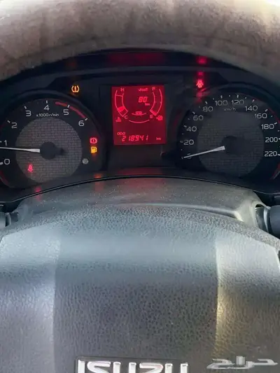 ايسوزو ديماكس 2019 6