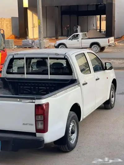 ايسوزو ديماكس 2019 4