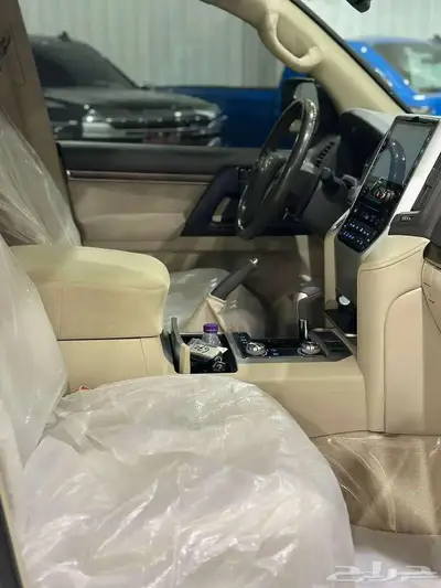جي اكس ار 2019 V6 8
