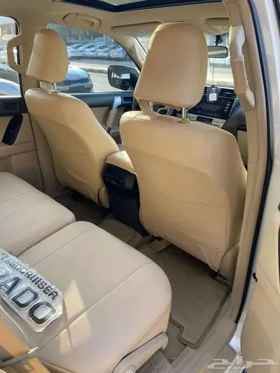 برادو موديل 2019 عداد 147000 الف فل كامل 18