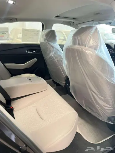 هوندا اكورد LX نص فل 2025 وستاندر 11