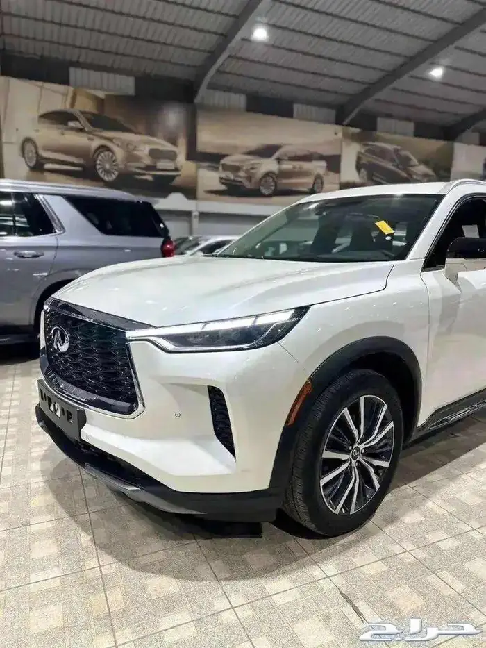 انفينتي QX60 لاكجري 2023 جديده 7