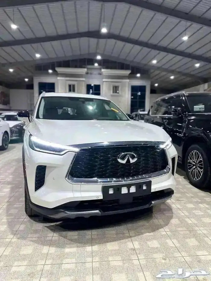 انفينتي QX60 لاكجري 2023 جديده 6