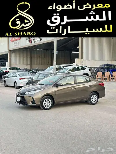 تويوتا يارس 2022 1